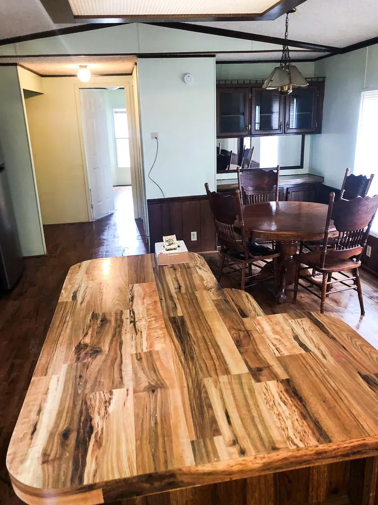 1050 SE Ellis Drive, SE Cleveland TN 37323