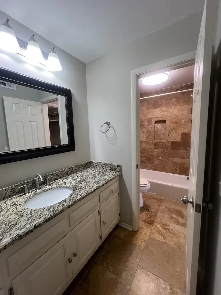 6680 Charlotte Pike Nashville TN 37209