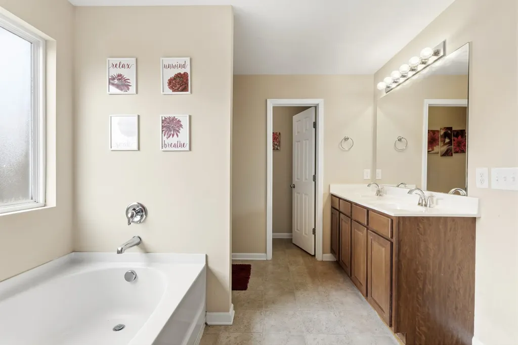 1011 Benwick Road Hendersonville TN 37075