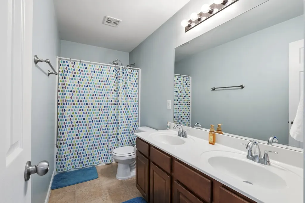 1011 Benwick Road Hendersonville TN 37075