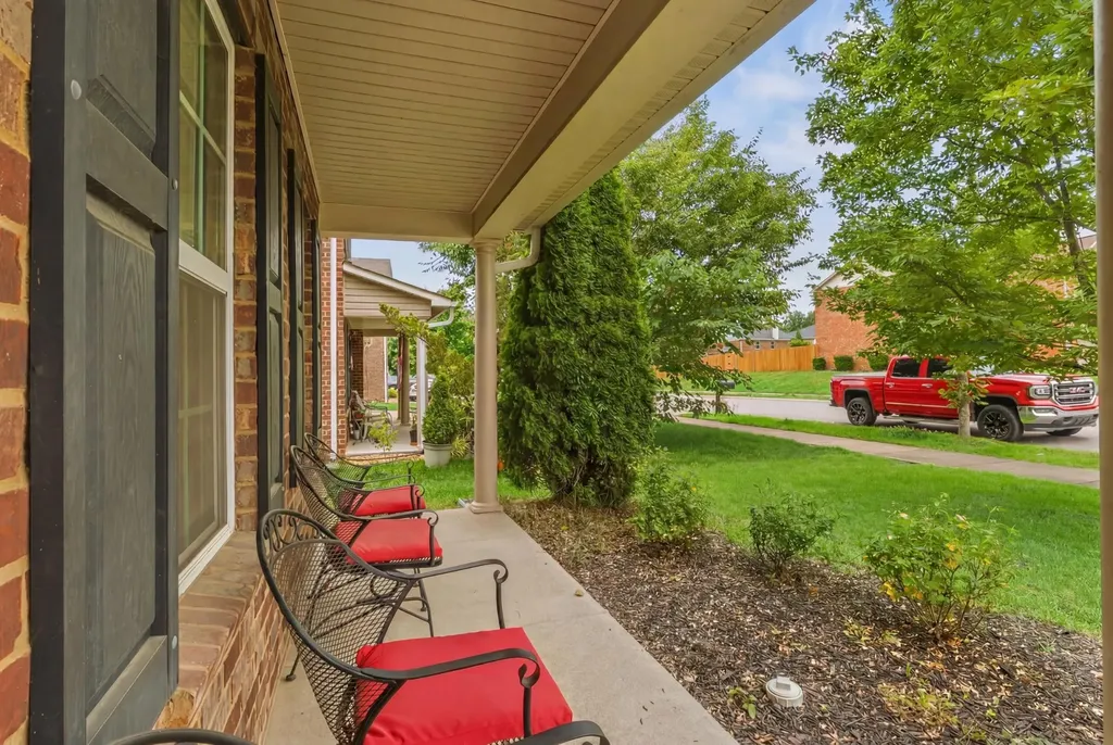 1011 Benwick Road Hendersonville TN 37075