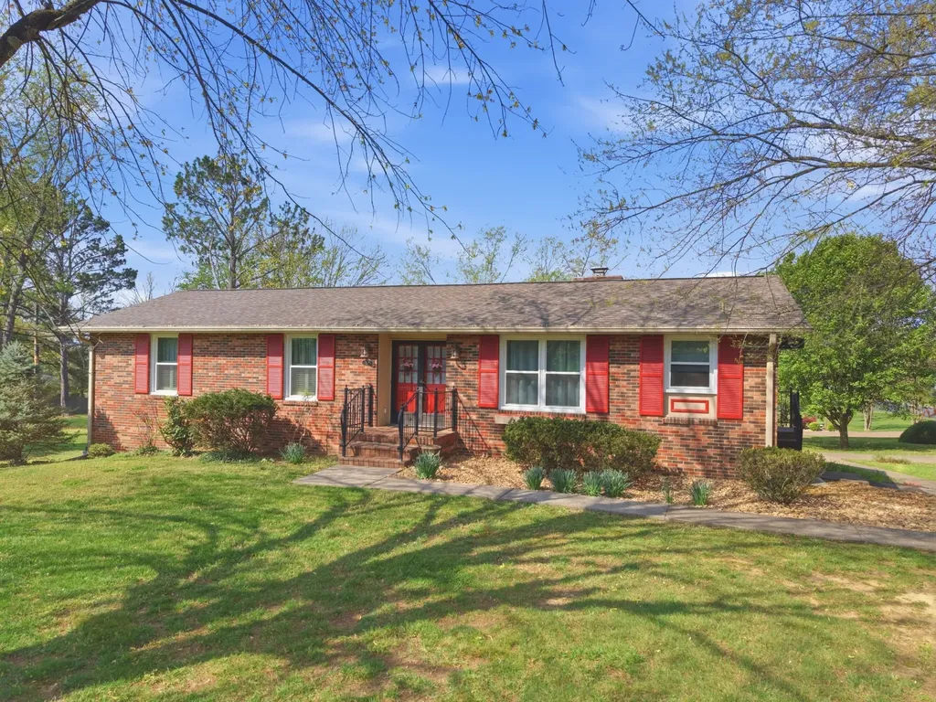 288 Indian Lake Road Hendersonville TN 37075