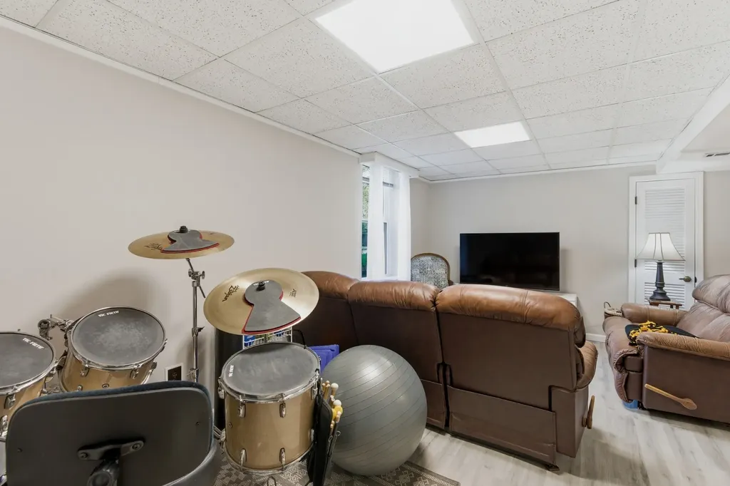 288 Indian Lake Road Hendersonville TN 37075
