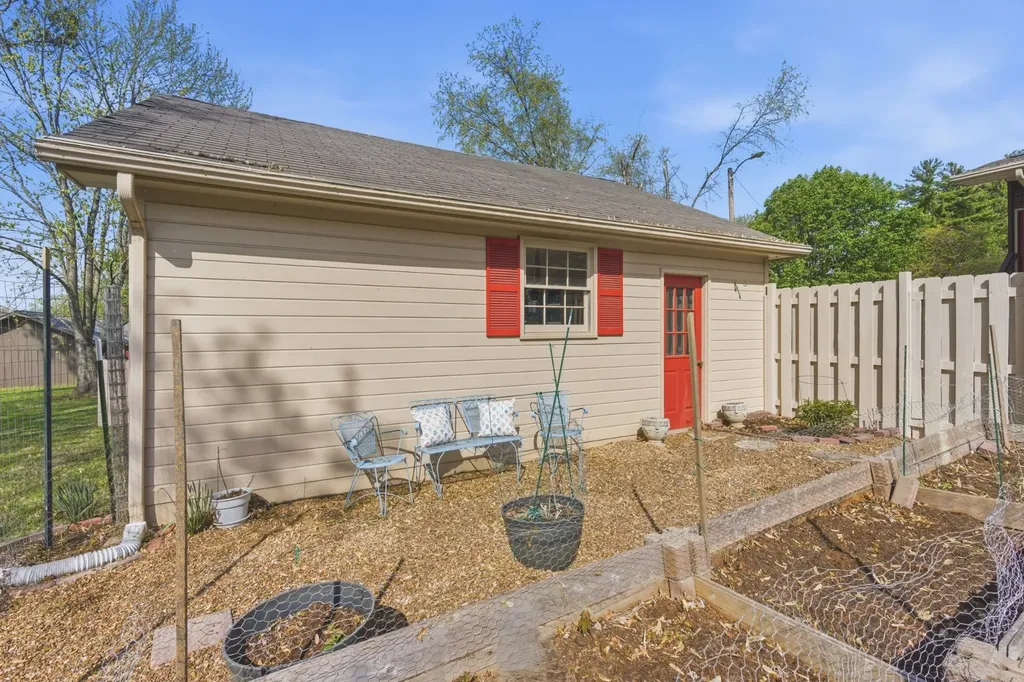 288 Indian Lake Road Hendersonville TN 37075