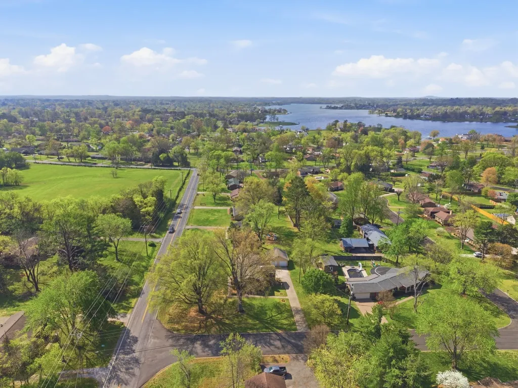 288 Indian Lake Road Hendersonville TN 37075