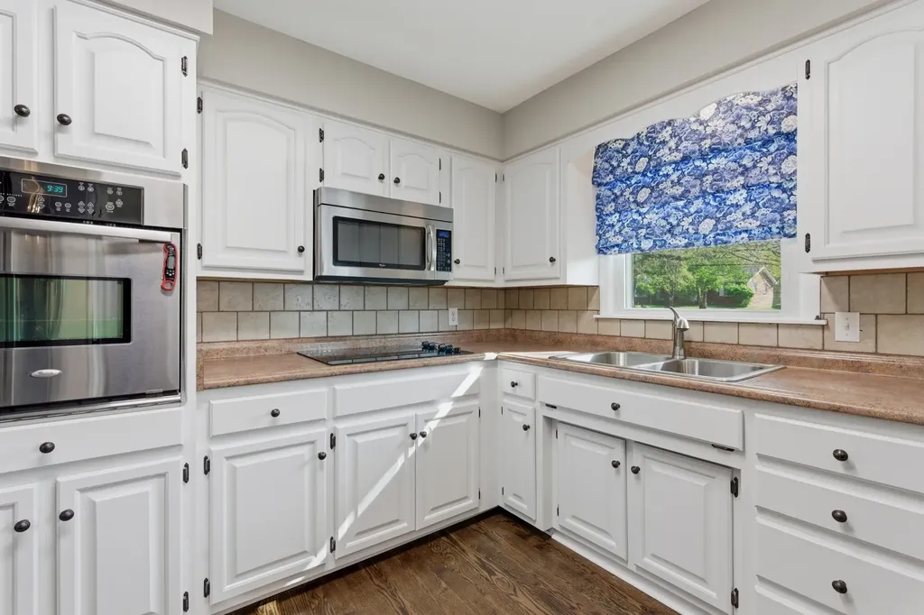 288 Indian Lake Road Hendersonville TN 37075