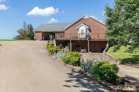 187 N Old Military Road Summertown TN 38483
