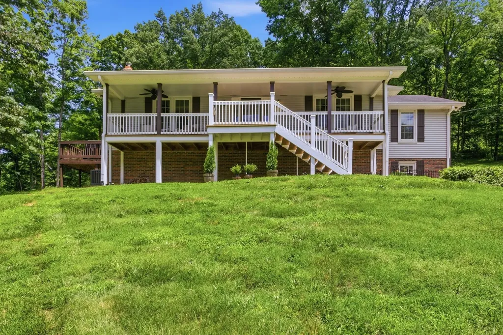 6753 Bethesda Arno Road Thompsons Station TN 37179