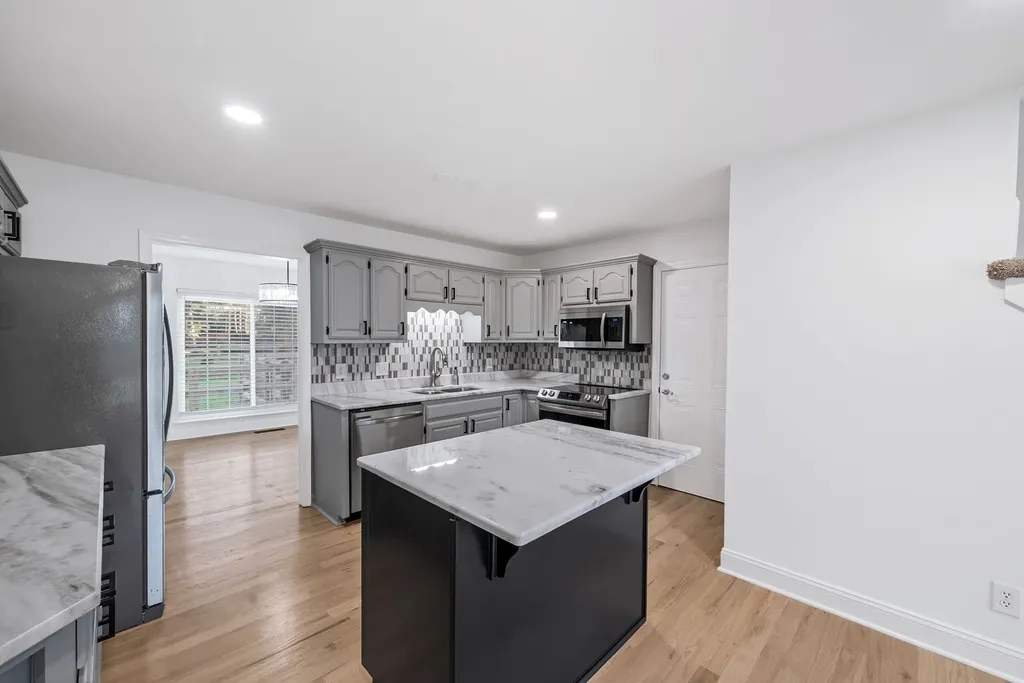 2891 Sulphur Springs Road Murfreesboro TN 37129