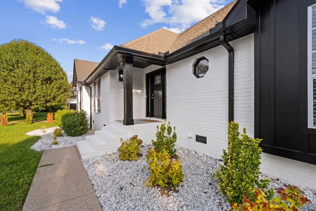 2891 Sulphur Springs Road Murfreesboro TN 37129
