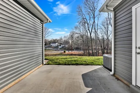 105 Quarry Point Drive Clarksville TN 37043