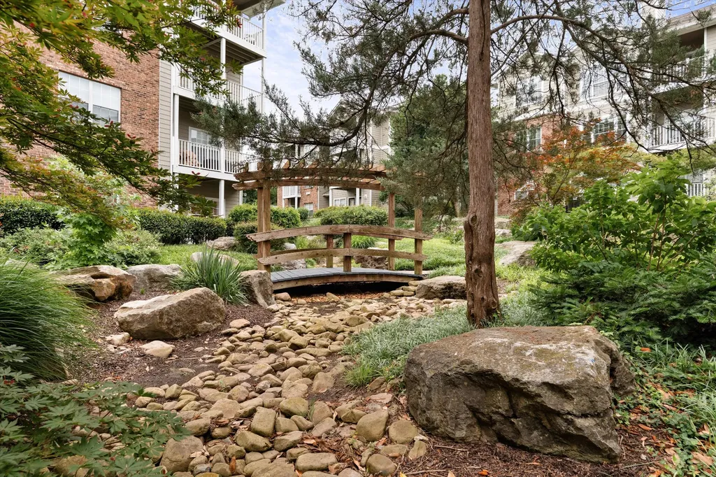 2025 Woodmont Boulevard Nashville TN 37215