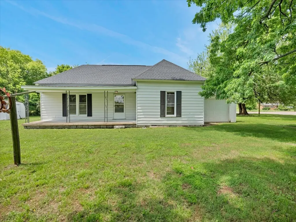7691 Elkton Pike Prospect TN 38477