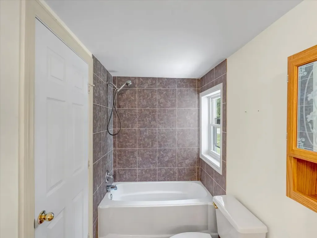 7691 Elkton Pike Prospect TN 38477