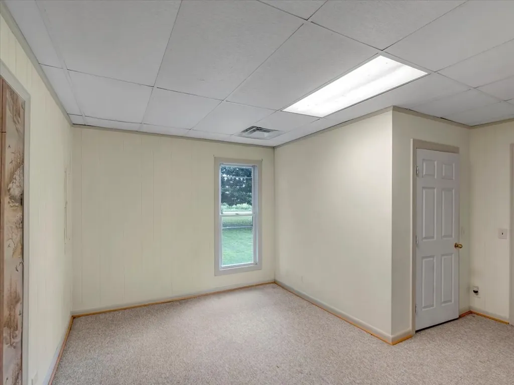 7691 Elkton Pike Prospect TN 38477