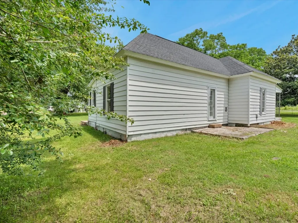 7691 Elkton Pike Prospect TN 38477