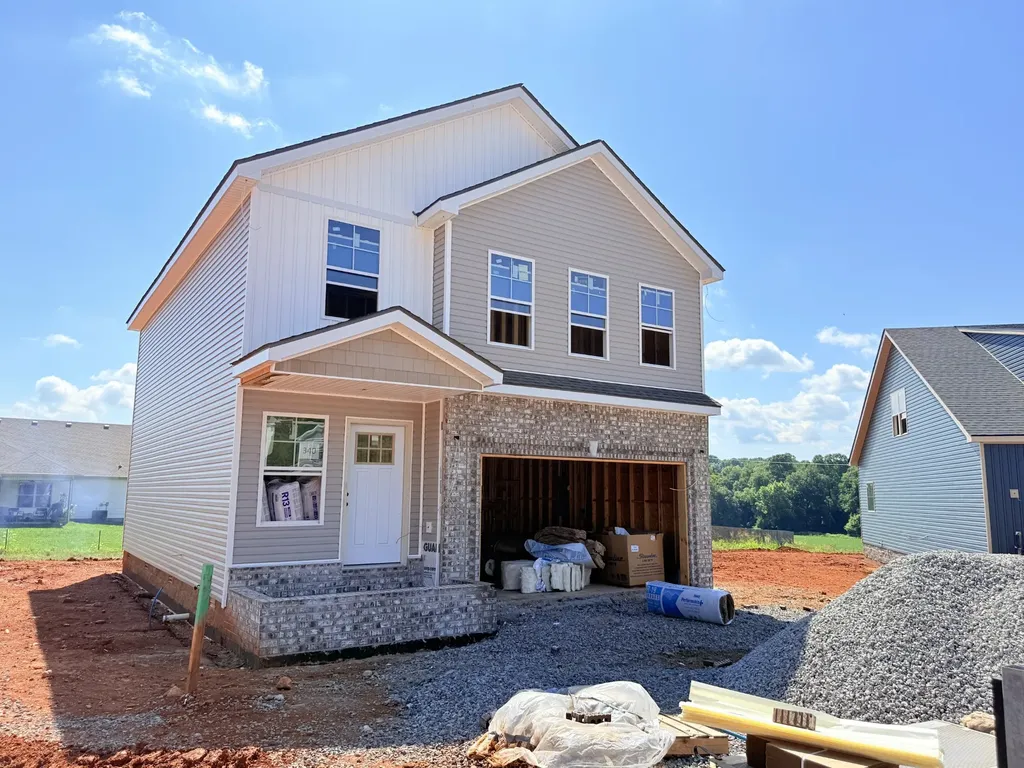 340 Cardinal Creek Clarksville TN 37040