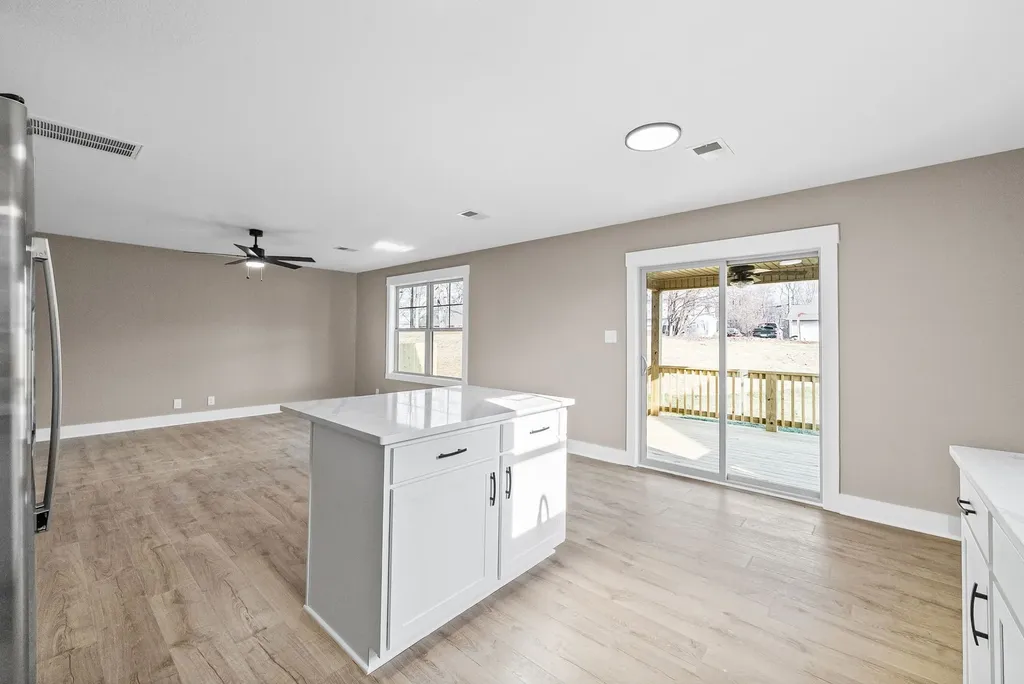 340 Cardinal Creek Clarksville TN 37040