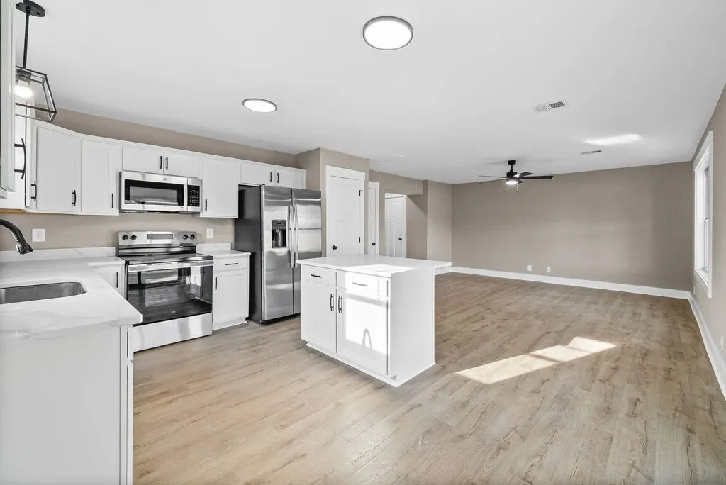 340 Cardinal Creek Clarksville TN 37040