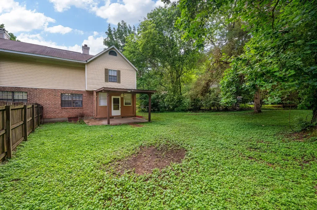5222 Dove Trail Hermitage TN 37076