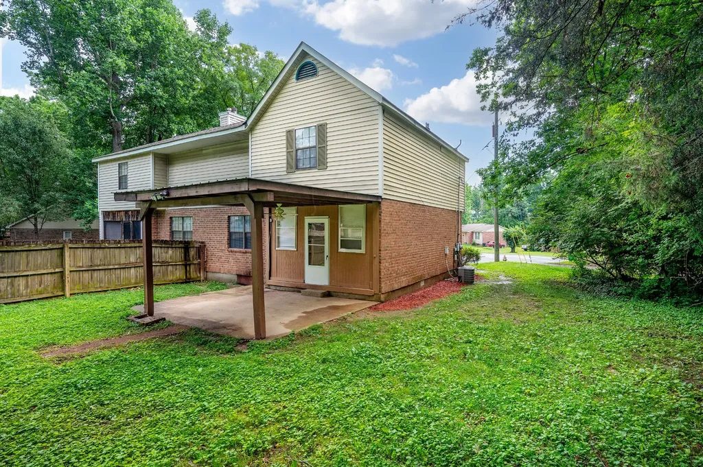 5222 Dove Trail Hermitage TN 37076