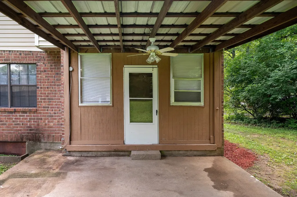 5222 Dove Trail Hermitage TN 37076