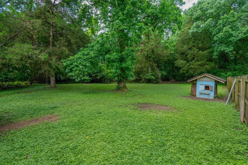 5222 Dove Trail Hermitage TN 37076