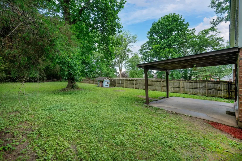 5222 Dove Trail Hermitage TN 37076