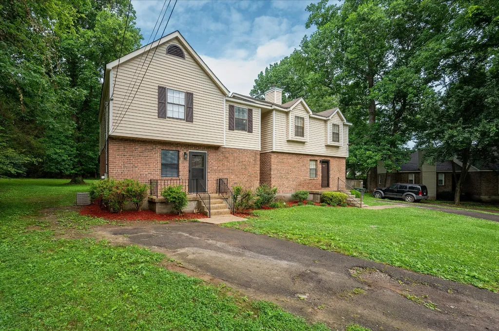 5222 Dove Trail Hermitage TN 37076