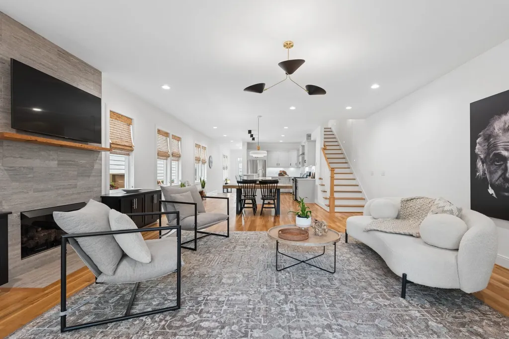 2815A W Kirkwood Avenue Nashville TN 37204