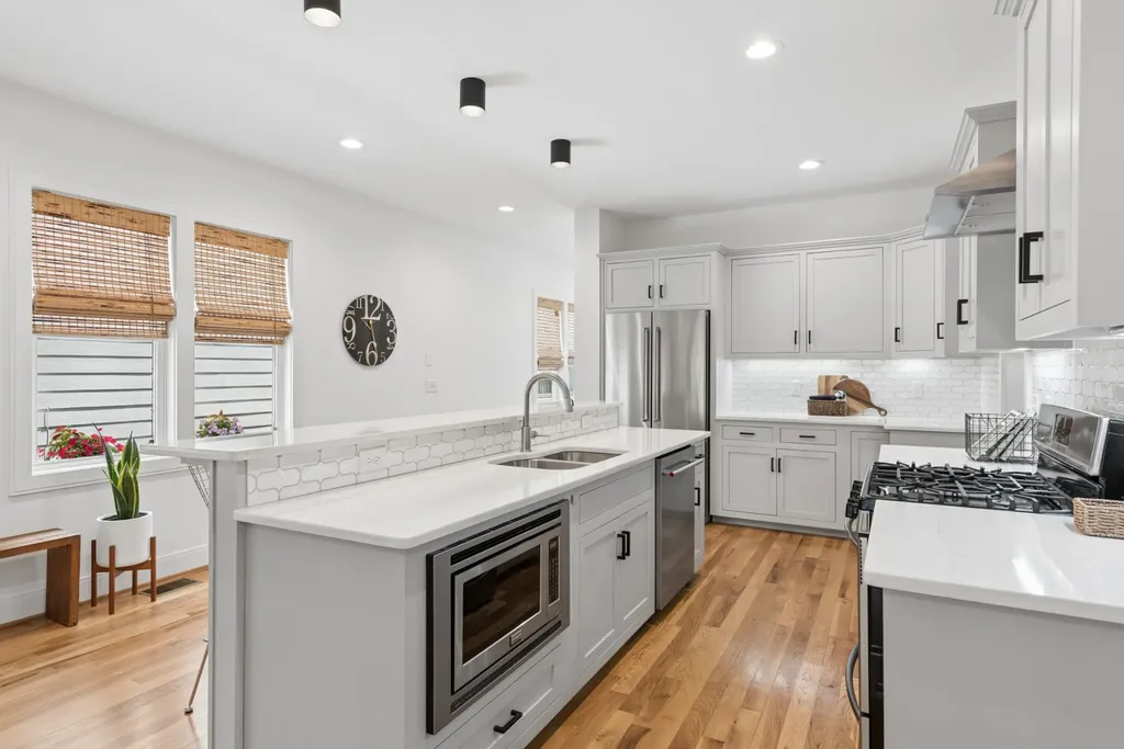 2815A W Kirkwood Avenue Nashville TN 37204