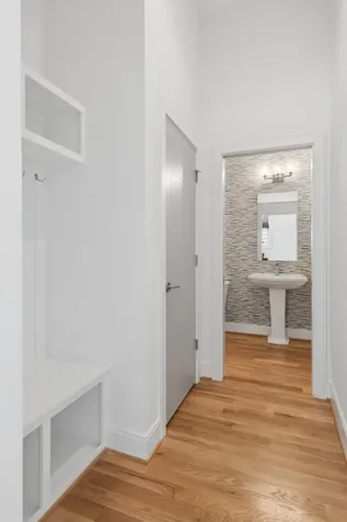 2815A W Kirkwood Avenue Nashville TN 37204