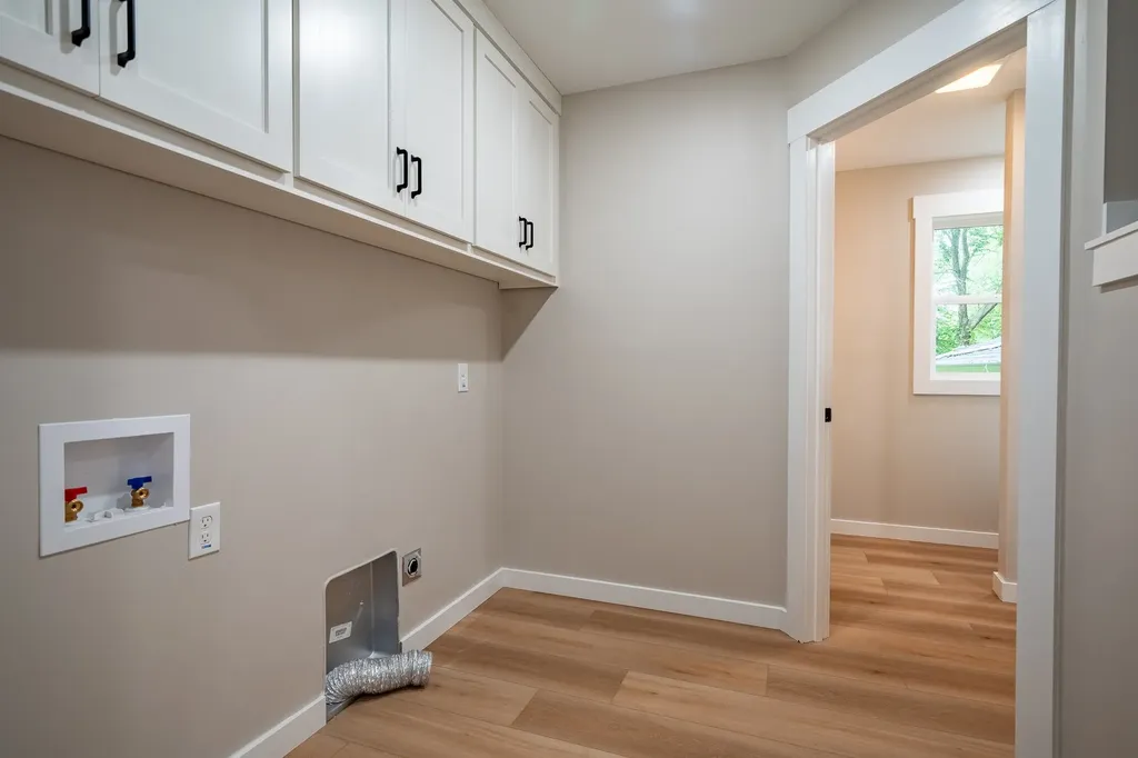 1615 Deer Hollow Drive Lawrenceburg TN 38464