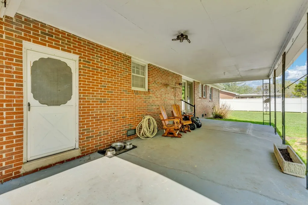 120 Boyd Street Morrison TN 37357
