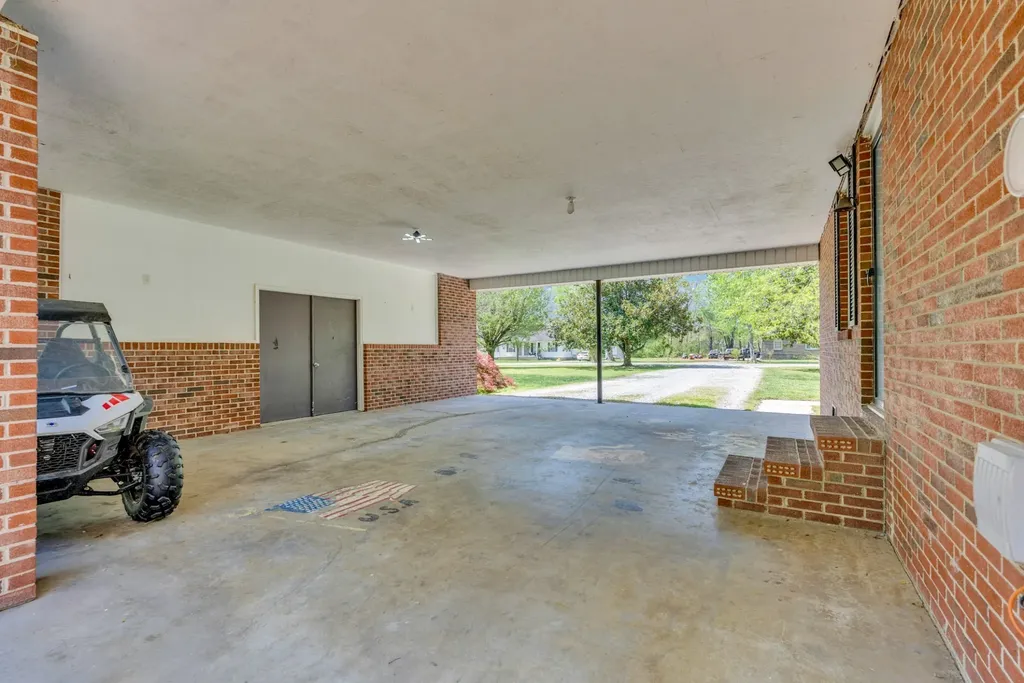 120 Boyd Street Morrison TN 37357