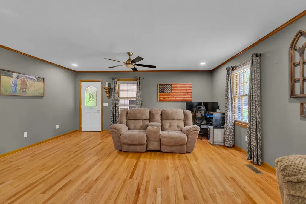 120 Boyd Street Morrison TN 37357