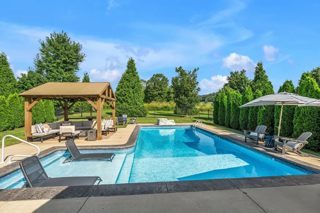 4185 Miles Johnson Parkway Spring Hill TN 37174