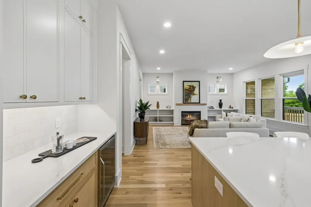 905B Potter Lane Nashville TN 37206