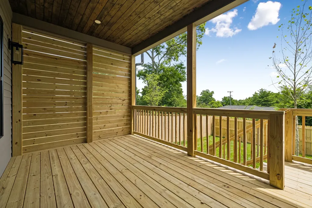 905B Potter Lane Nashville TN 37206