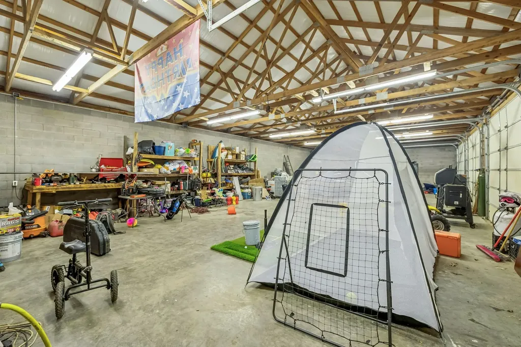 5450 Highway 49, W Vanleer TN 37181