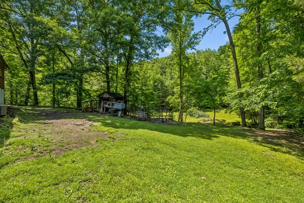 5450 Highway 49, W Vanleer TN 37181