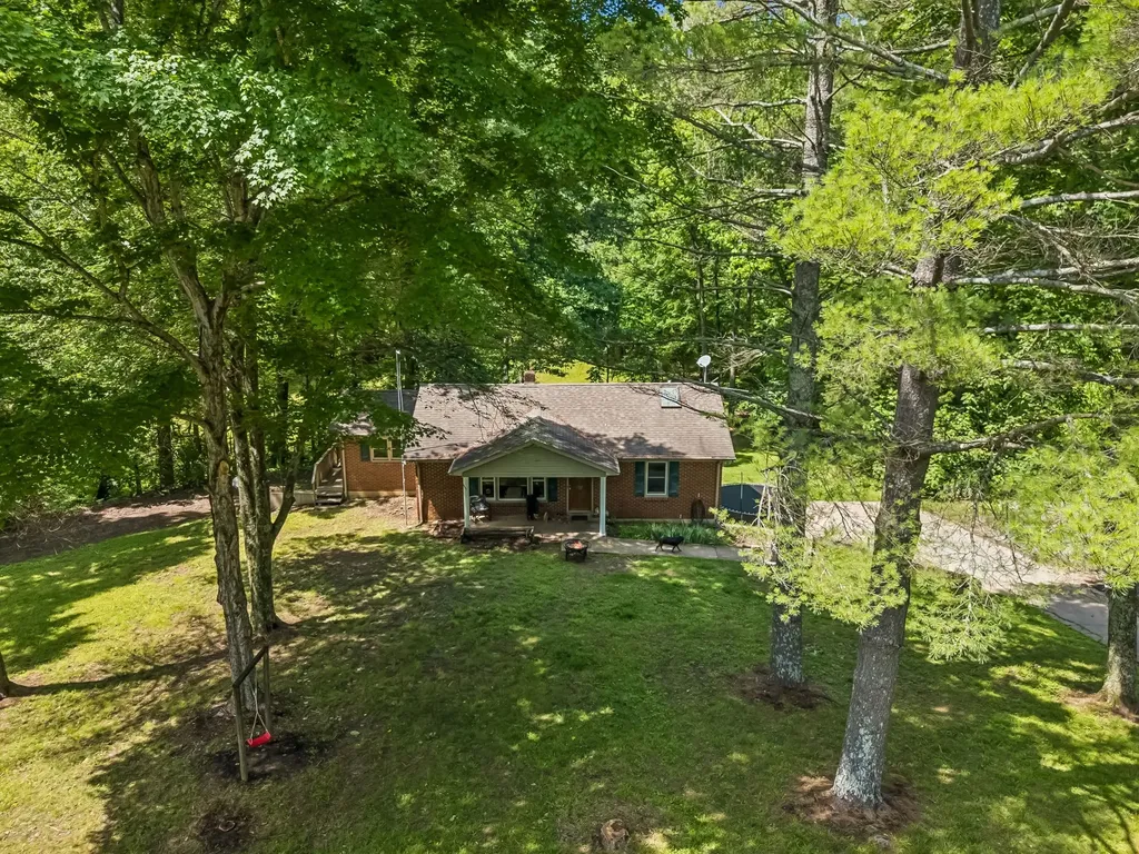 5450 Highway 49, W Vanleer TN 37181