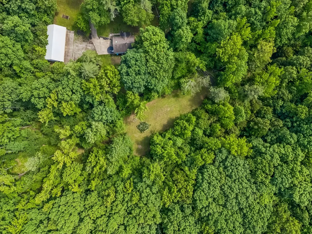 5450 Highway 49, W Vanleer TN 37181