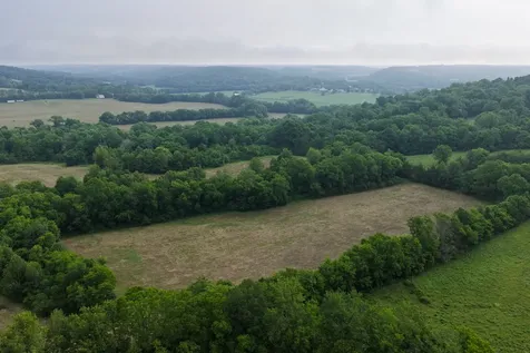 3526 Williamsport Pike Williamsport TN 38487