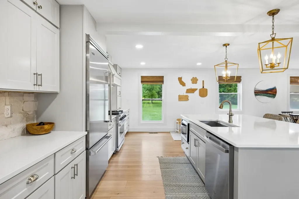 8013 Wikle Road, E Brentwood TN 37027