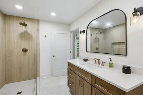 8013 Wikle Road, E Brentwood TN 37027
