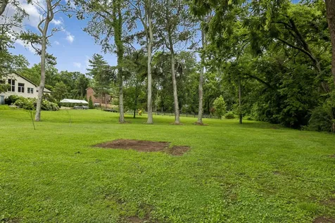 8013 Wikle Road, E Brentwood TN 37027