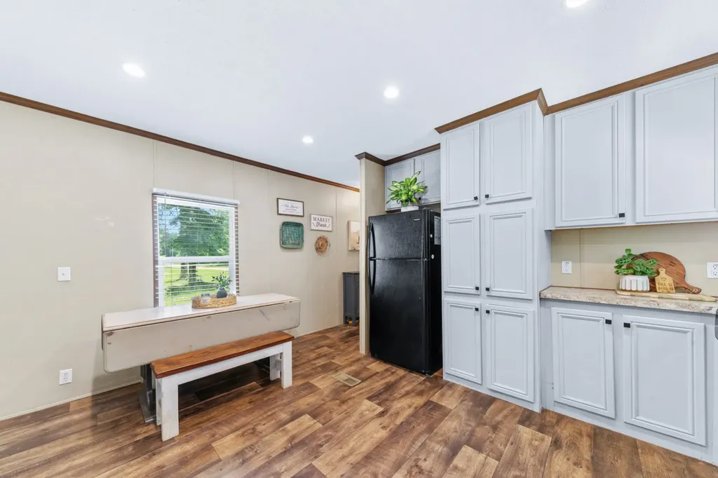 6126 Calvin Potts Road Primm Springs TN 38476