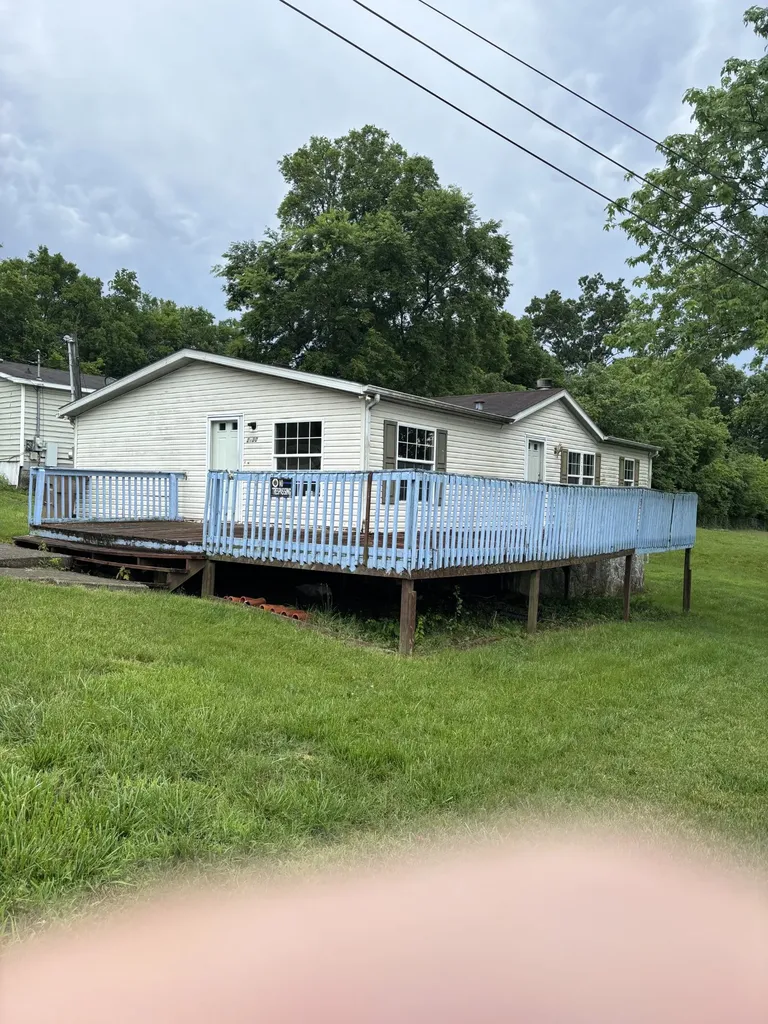 2720 Bullock Ave, E Nashville TN 37207