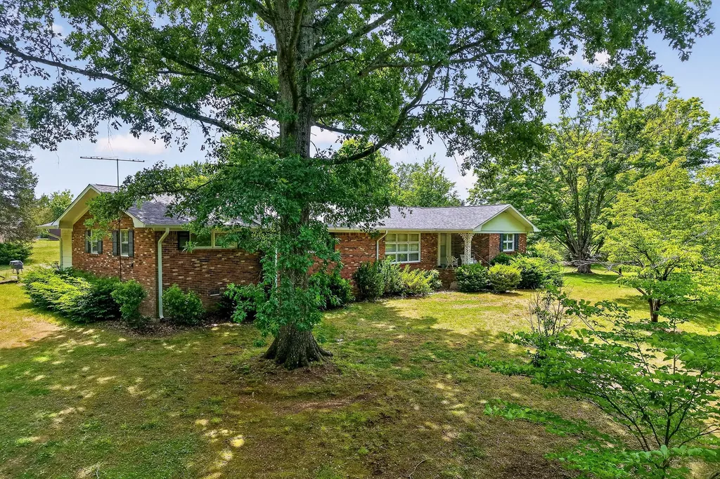 640 Cill Street Smithville TN 37166